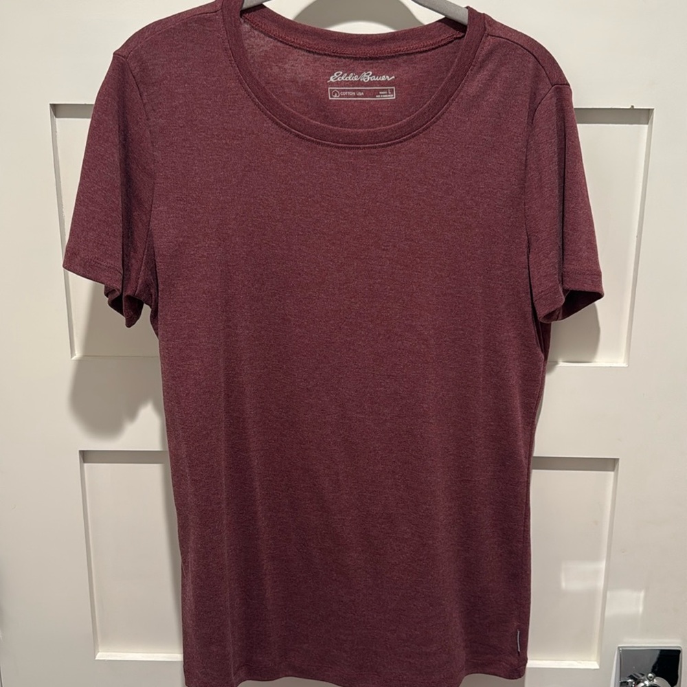 Eddie Bauer t-shirt